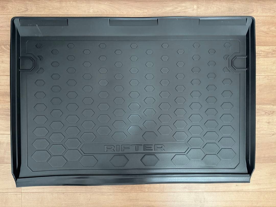 Peugeot Rifter プジョー リフター　純正ラゲッジトレー