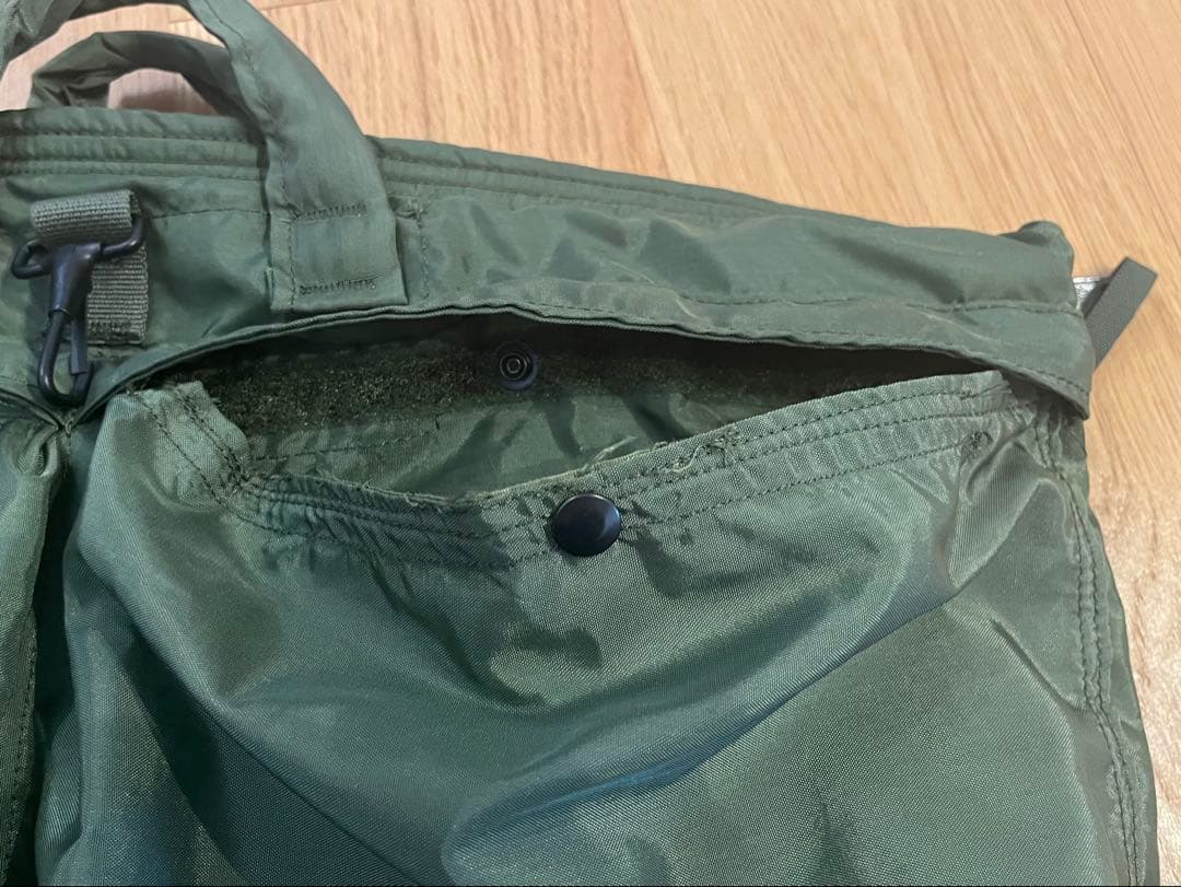 実物　米軍 フライヤーズ ヘルメットバッグ