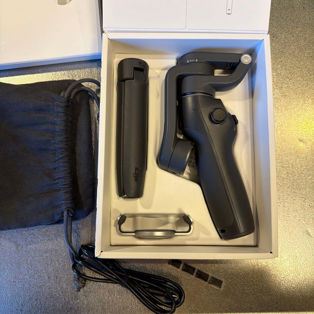 DJI Osmo Mobile 6 国内正規品 スマホ用ジンバル 付属品あり