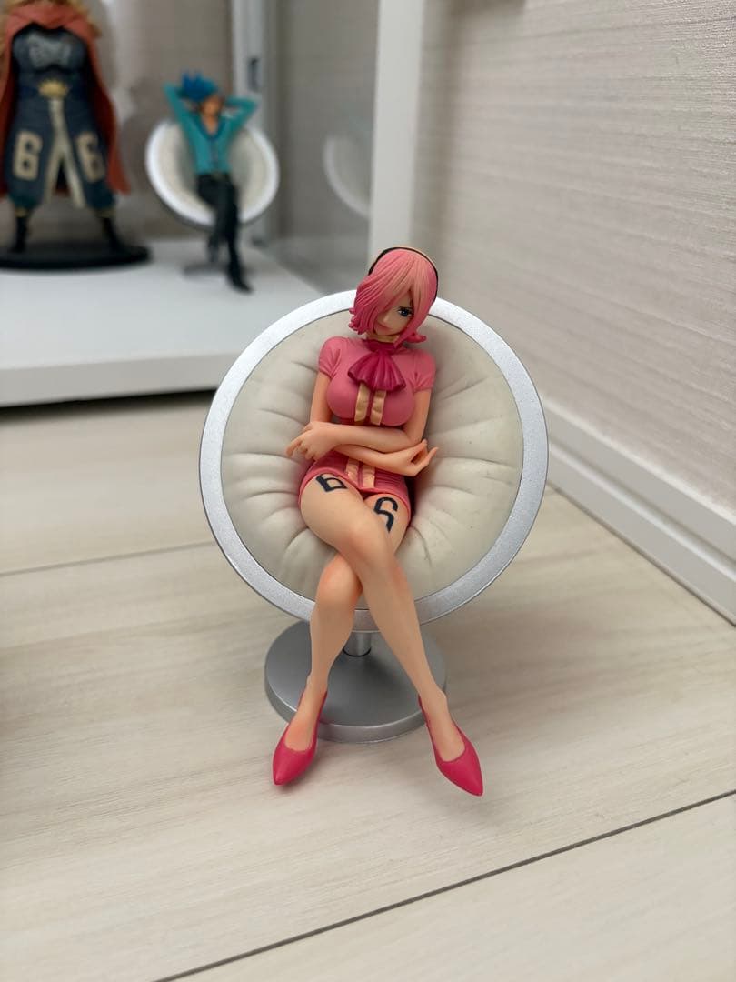 専用❗️箱あり❗️ワンピース フィギュア 6体セット ヴィンスモークファミリー