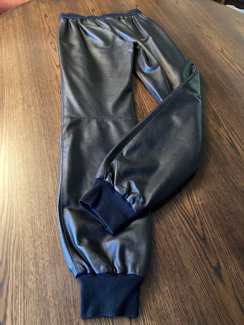DOLCHE&GABBANA新品タグ付BLACKレザージョガーパンツmen's可