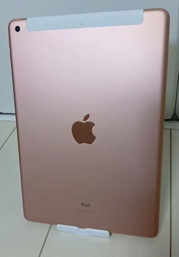 Apple iPad (第7世代) 32GB ゴールド