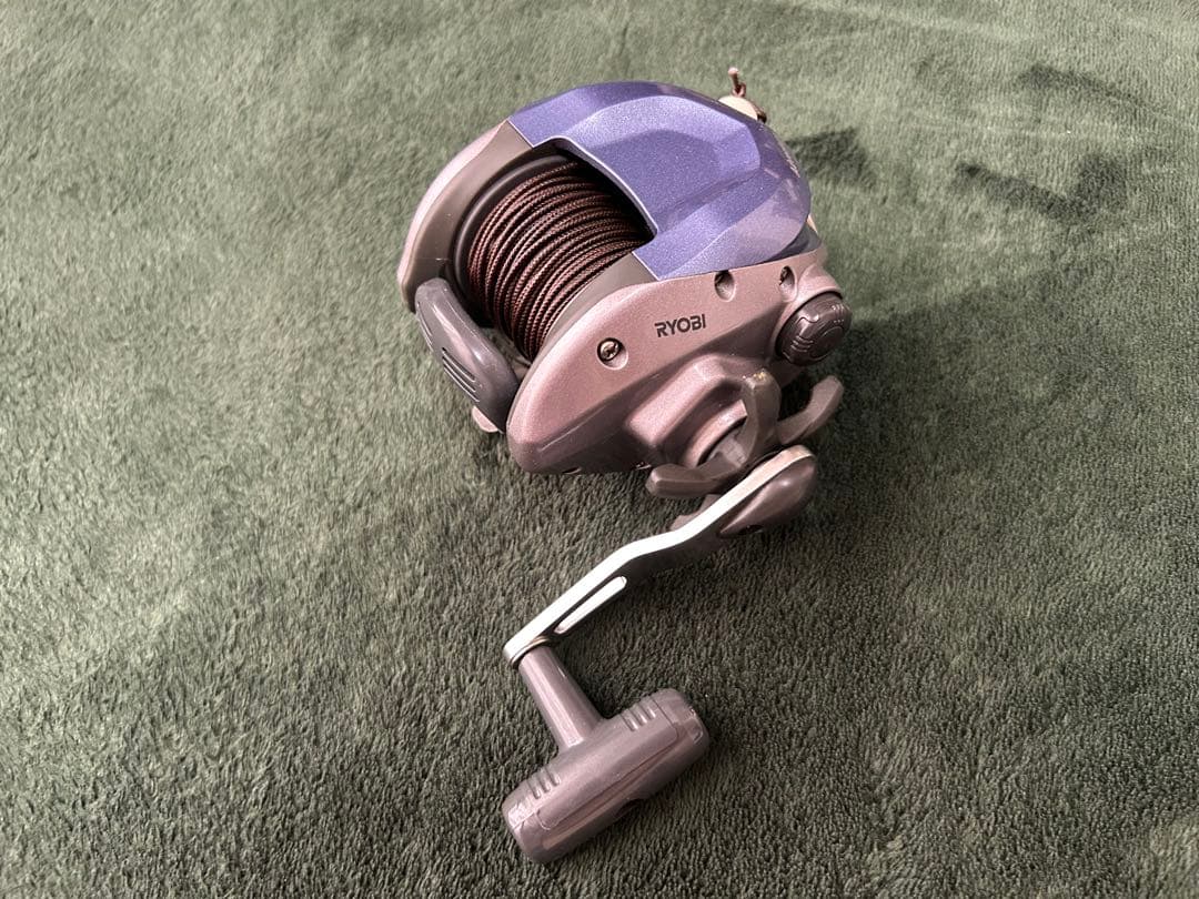 RYOBI Adventure SS700T フィッシングリール