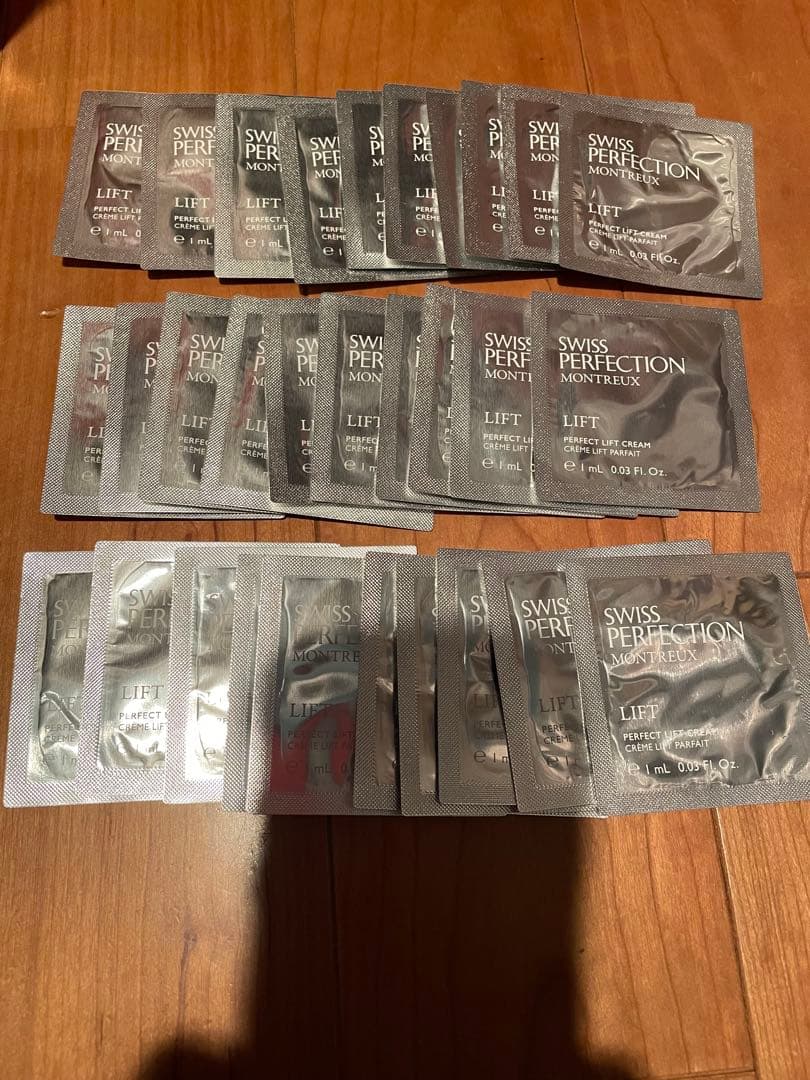 スイスパーフェクション　PLクリーム　30個　アールセラム10個