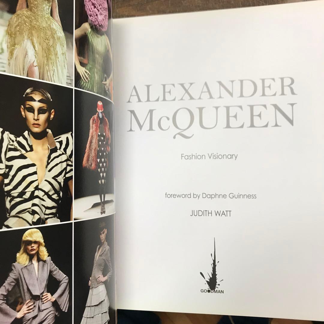 洋書 ALEXANDER McQUEEN FASHION VISIONARY