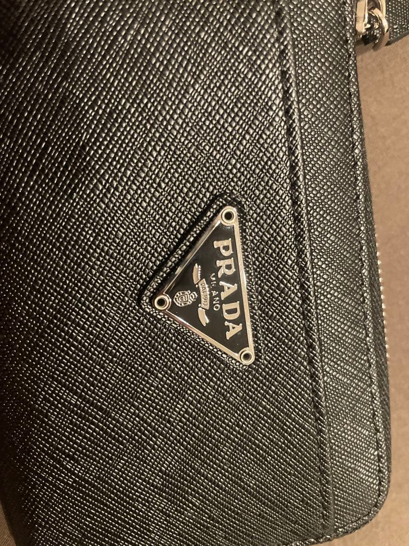 PRADA プラダ　サフィアーノレザー キーケース