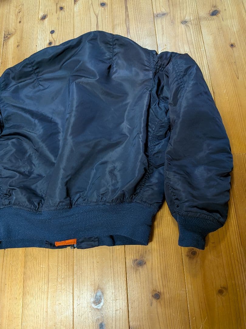 MA-1 ALPHA INDUSTRIES社製　MIL-J-82790J