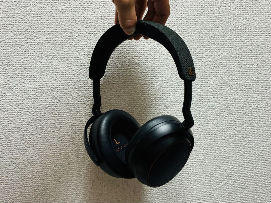 ヘッドホン Sennheiser Momentum 4 Wireless