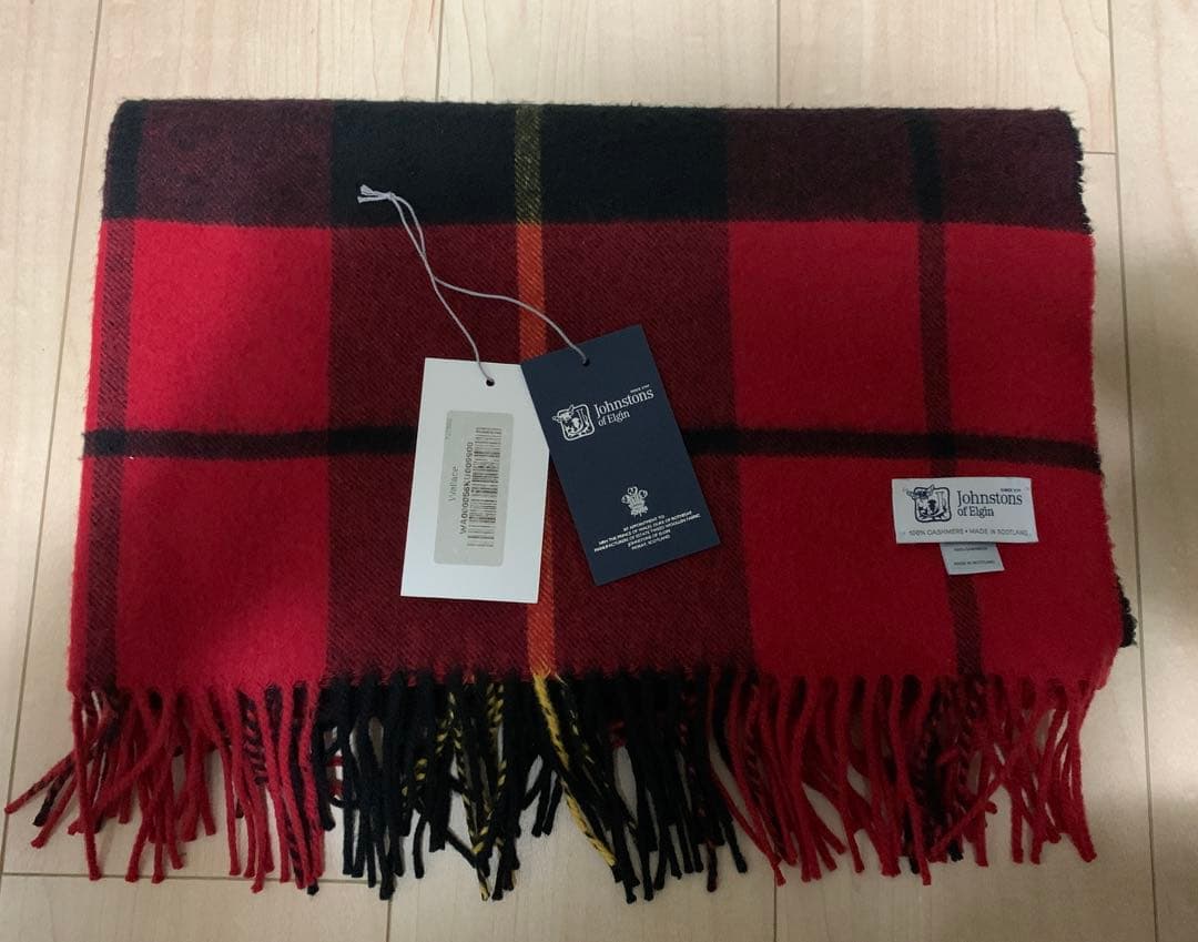 JOHNSTONS(ジョンストンズ)大判ストール　赤