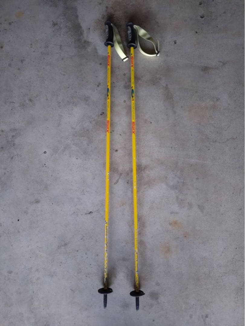 massa032 　ATOMIC bluesterスキー板