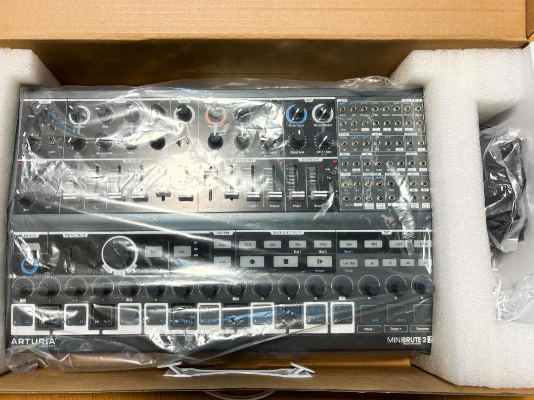 ARTURIA MINIBRUTE 2S アナログシンセサイザー