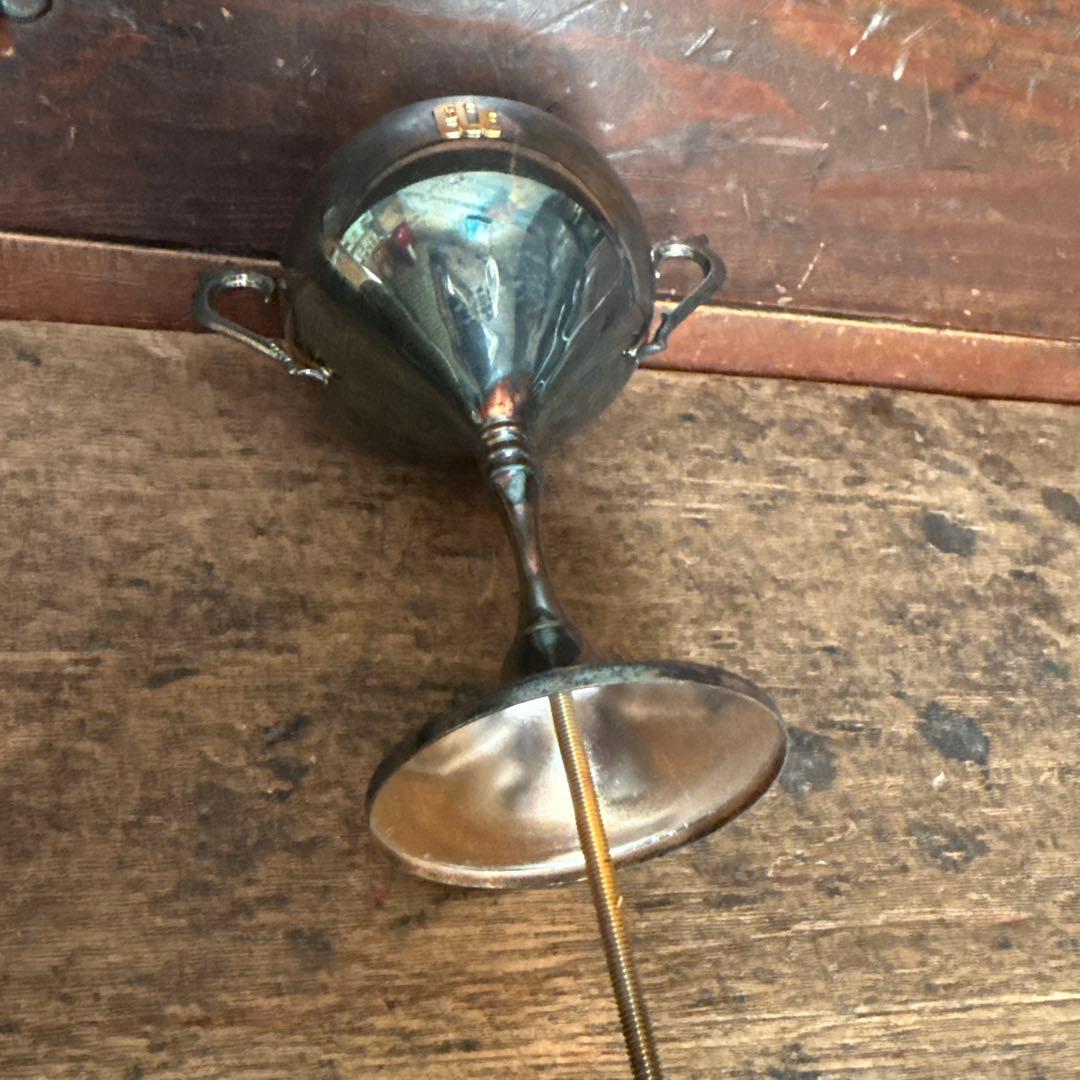 銀製　トロフィー