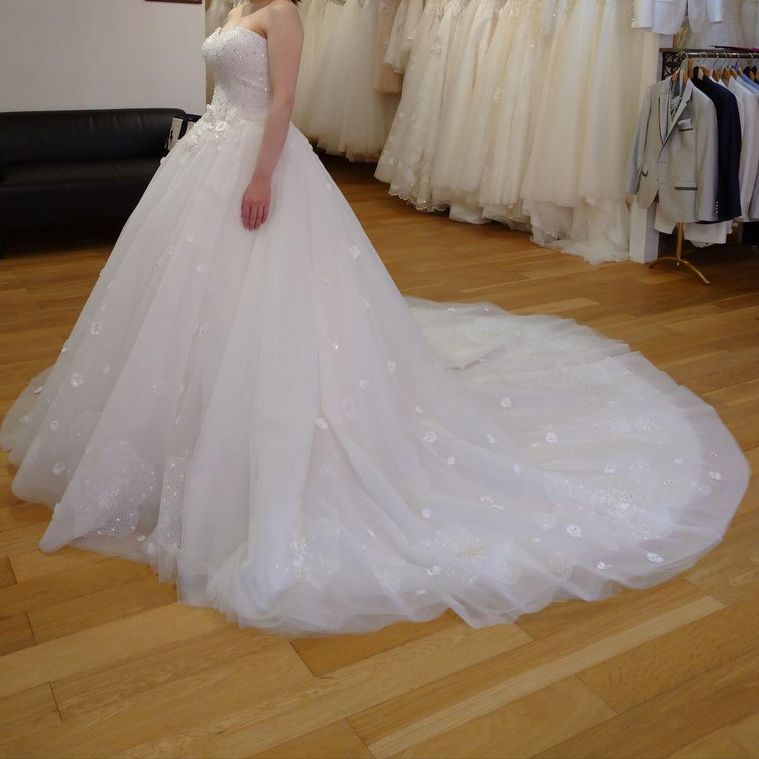 ウェディングドレス ホワイト 編上げ スパンコール ビーズ Aライン