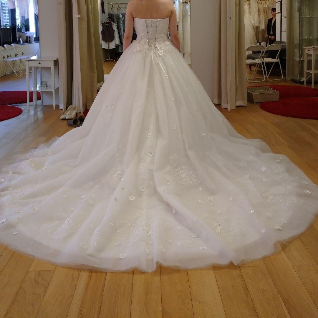 ウェディングドレス ホワイト 編上げ スパンコール ビーズ Aライン