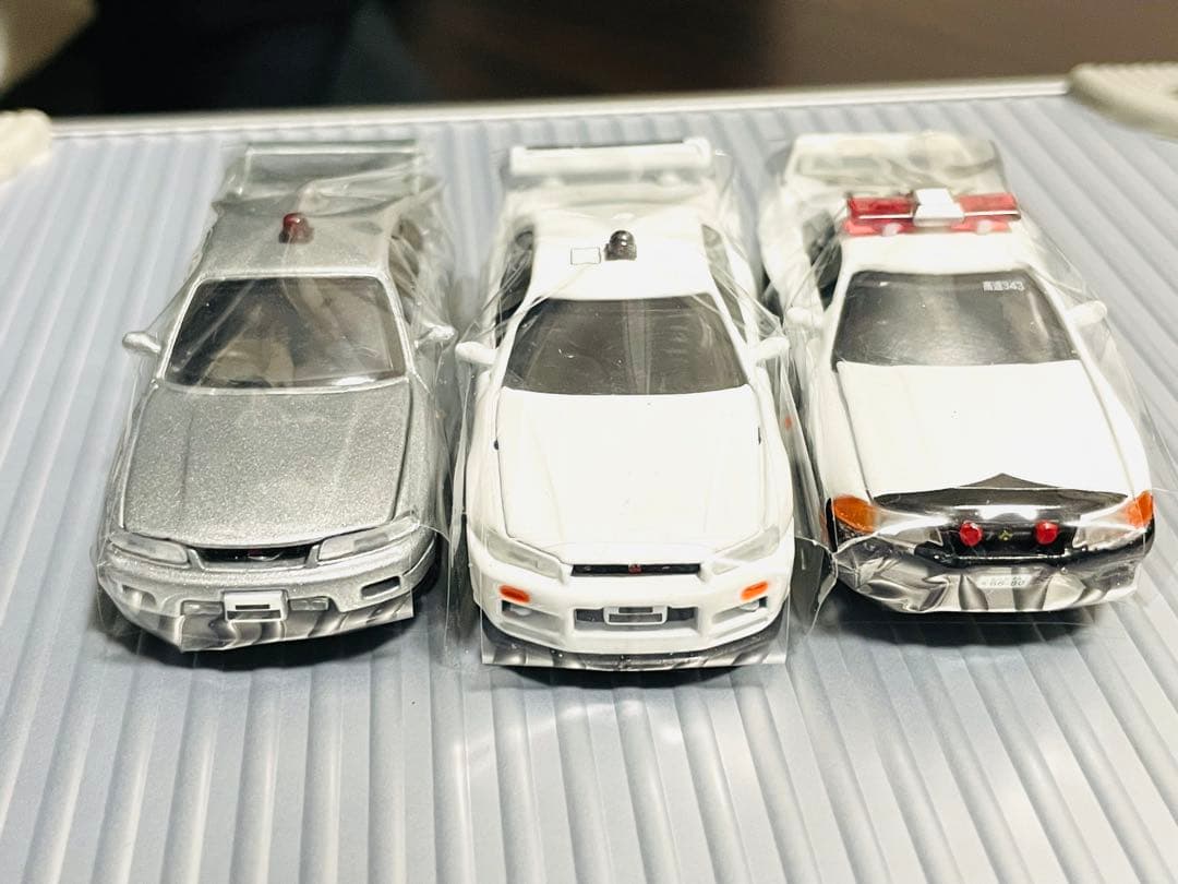 【未使用】スカイライン GTR パトカー仕様ミニカーセット 6台 ニッサン
