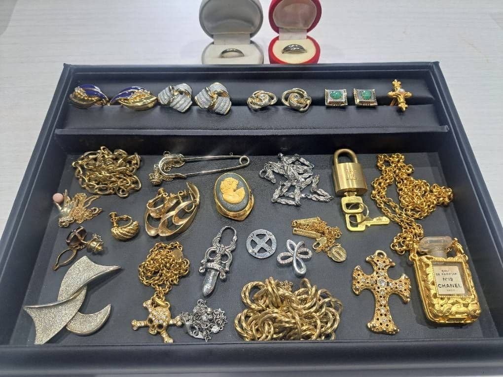 ふ*ょ様 遺品整理 まとめ アクセサリー