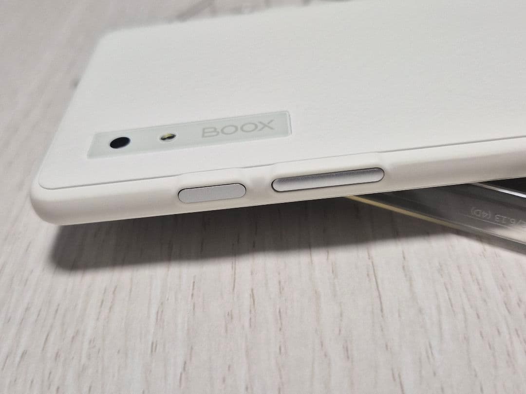 電子ペーパー端末 boox palma2 ホワイト 本体 TPUケース付き