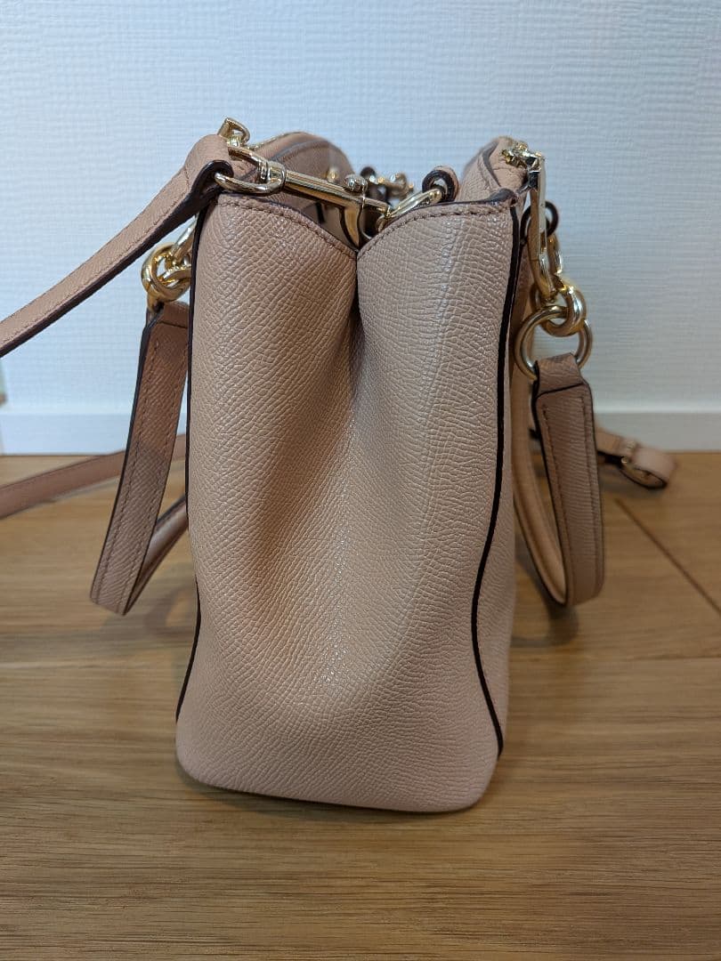COACH ベージュショルダーバッグ2way　レザー