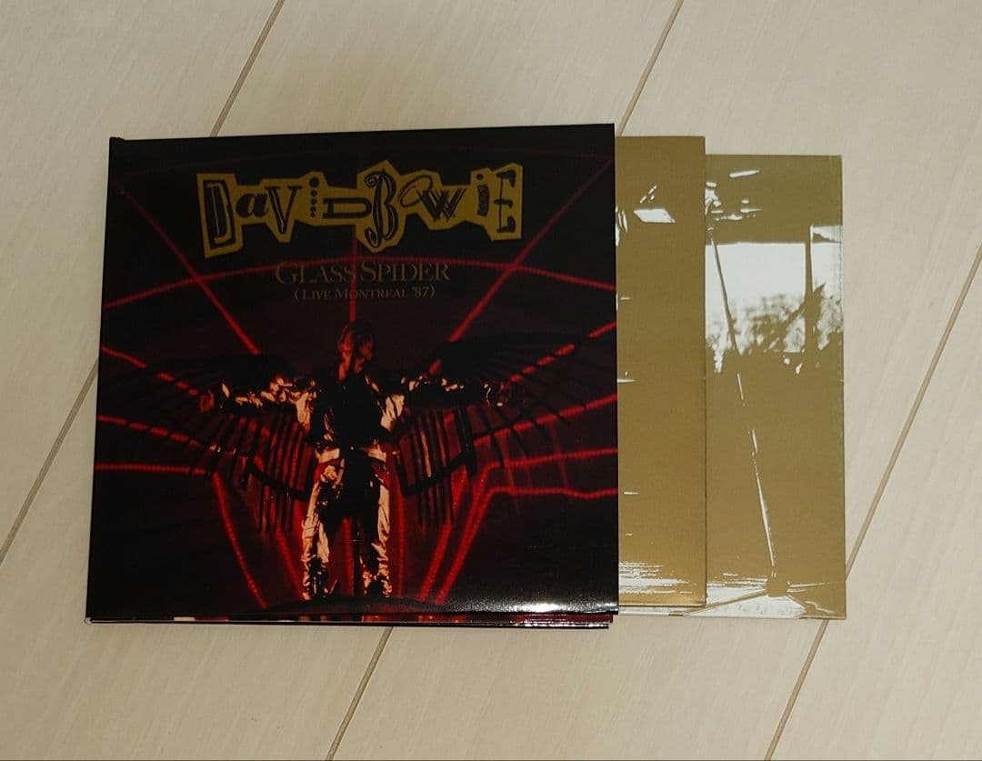 デヴィッド・ボウイ『ラヴィング・ジ・エイリアン［1983-1988］』＋おまけ