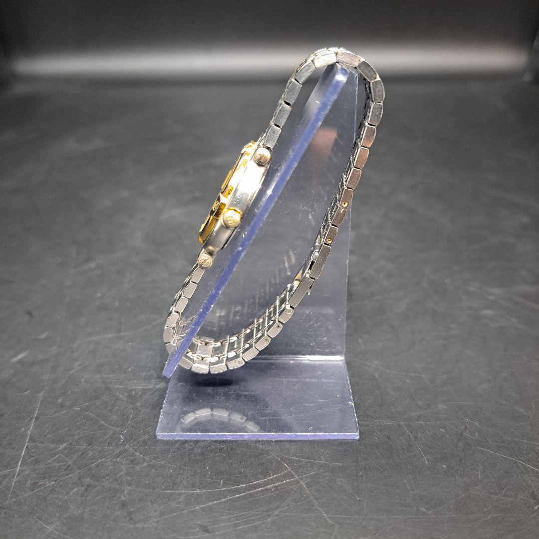 GUCCI　グッチ　レディース　時計　9000L