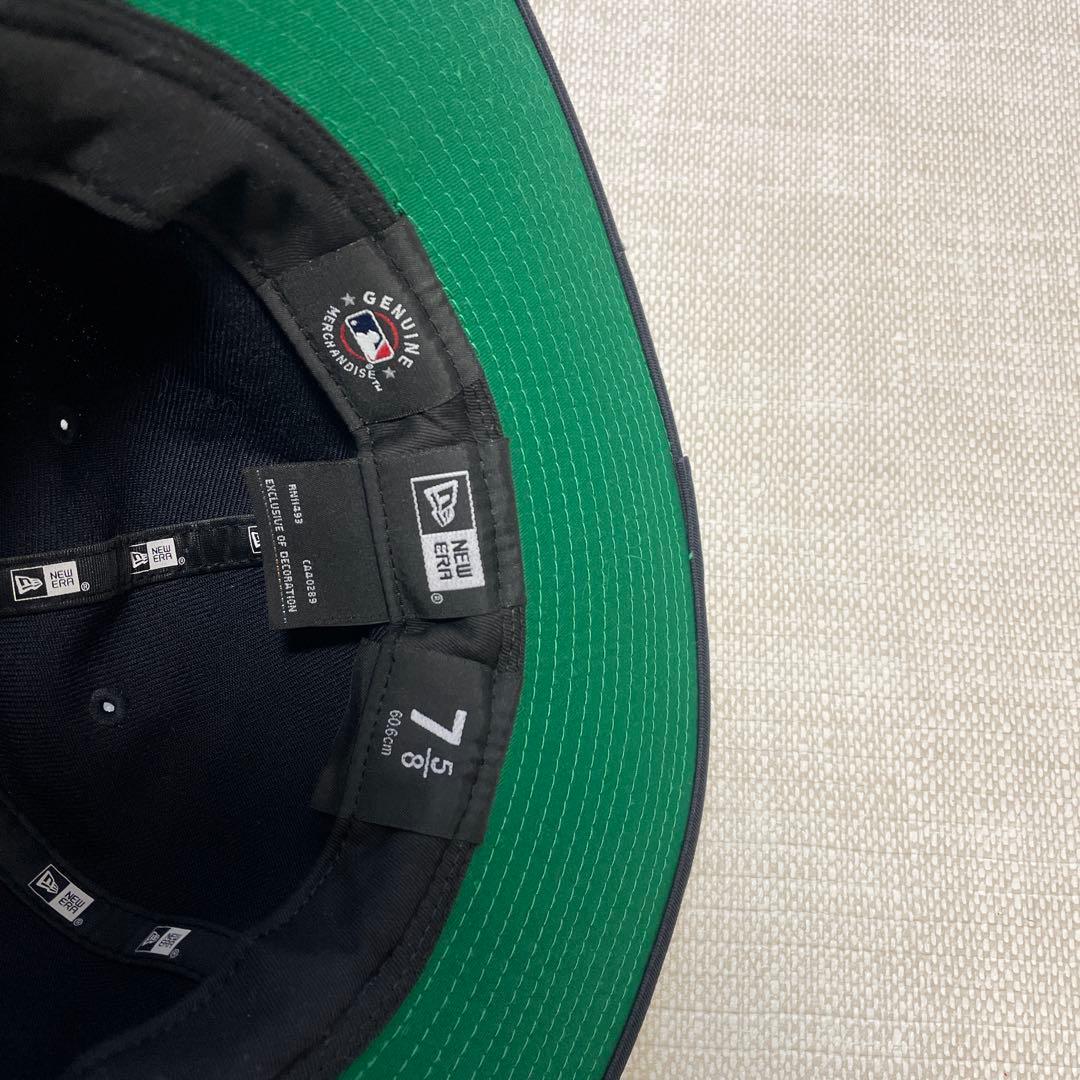 [美品] NEW ERA ニューエラ Fitted Long Brim Hat紺