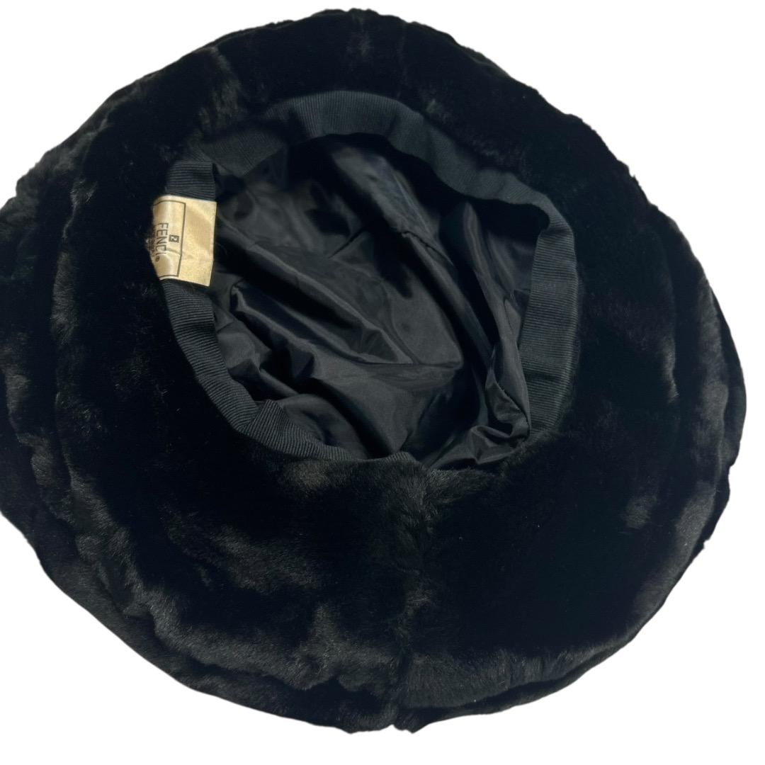FENDI 高級フェイクファー ブラック ハット 美品　黒