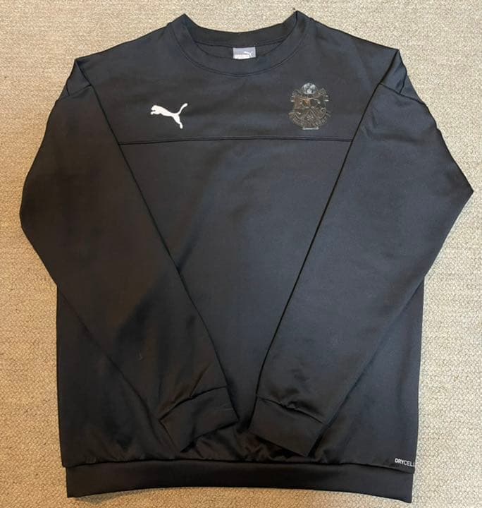 ジュビロ磐田　PUMA プーマ　長袖ジャージ　移動着　支給品　レア