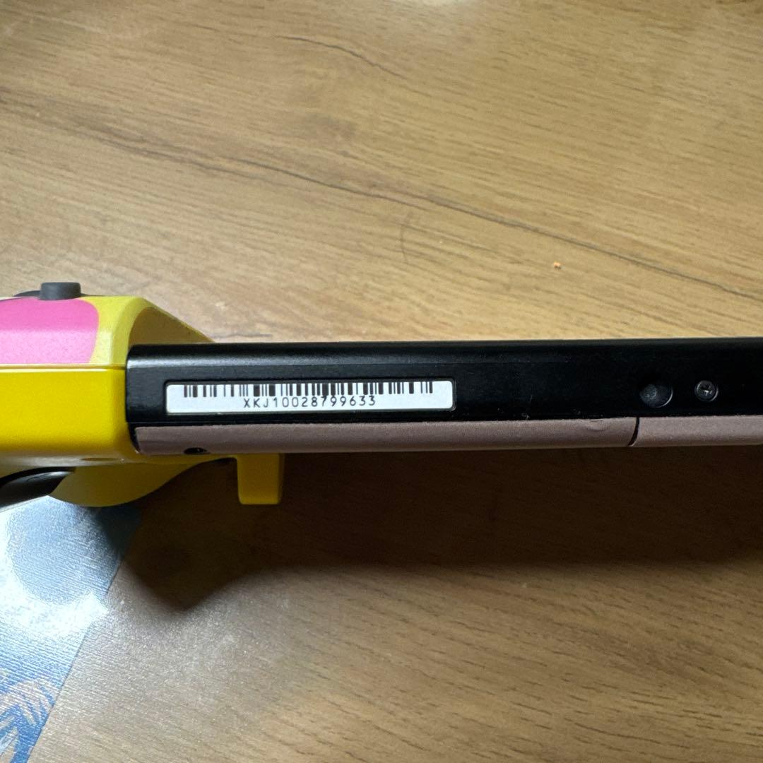 Nintendo Switch ピカチュウデザインコントローラー付き