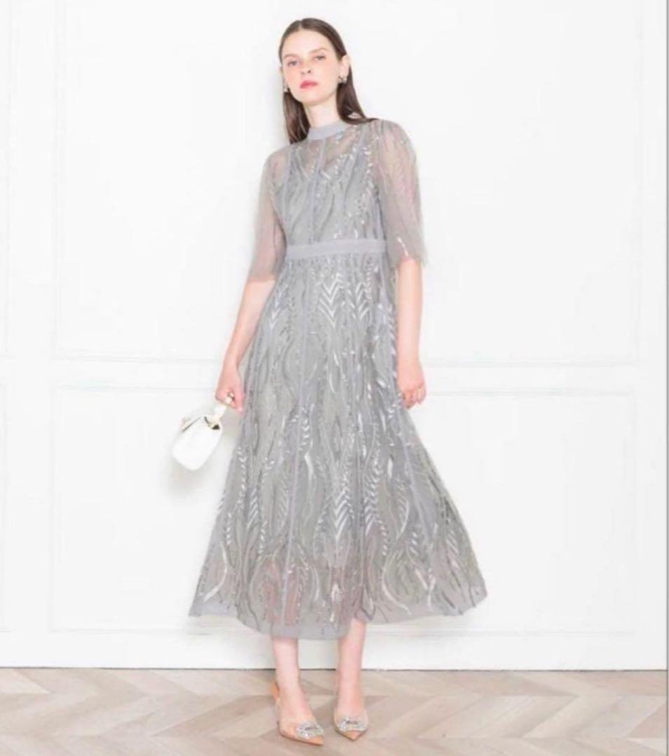 LEJA スパンコール刺繍レースプチハイネックフリルロングドレスワンピース