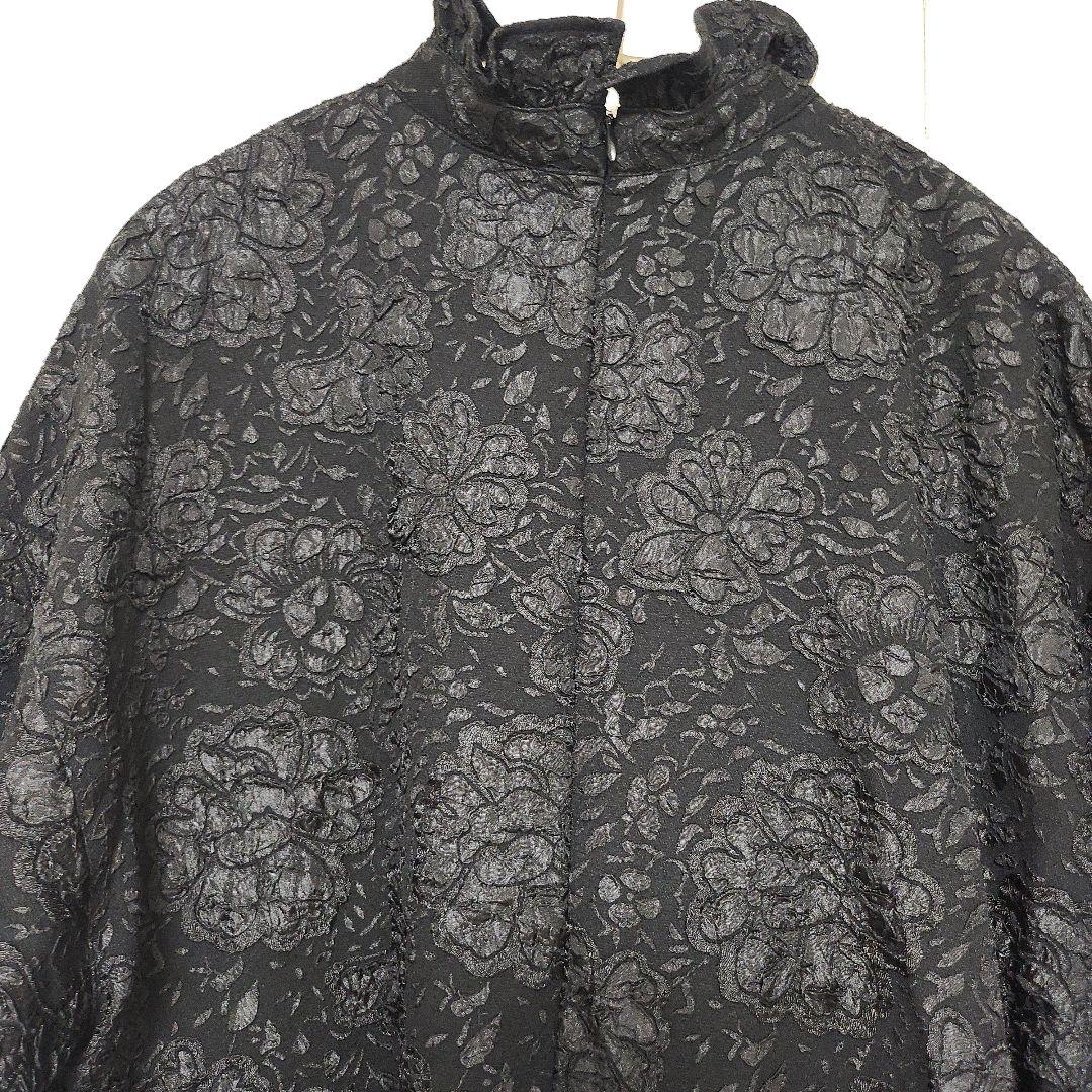 PERNA 黒 花柄 ロングワンピース バルーン袖