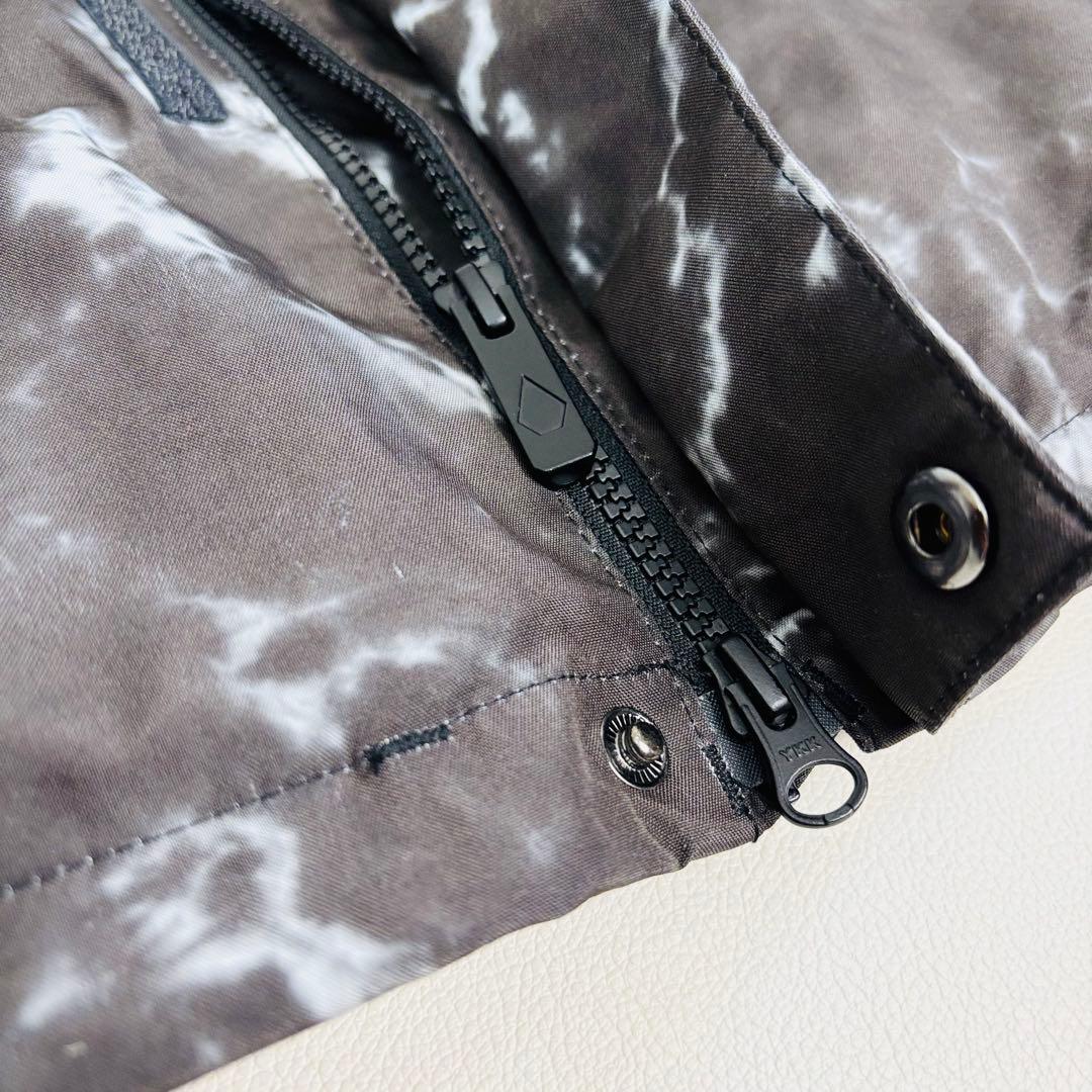 2502【美品】ボルコム ジャケット ゴアテックス スノボウェア レディース