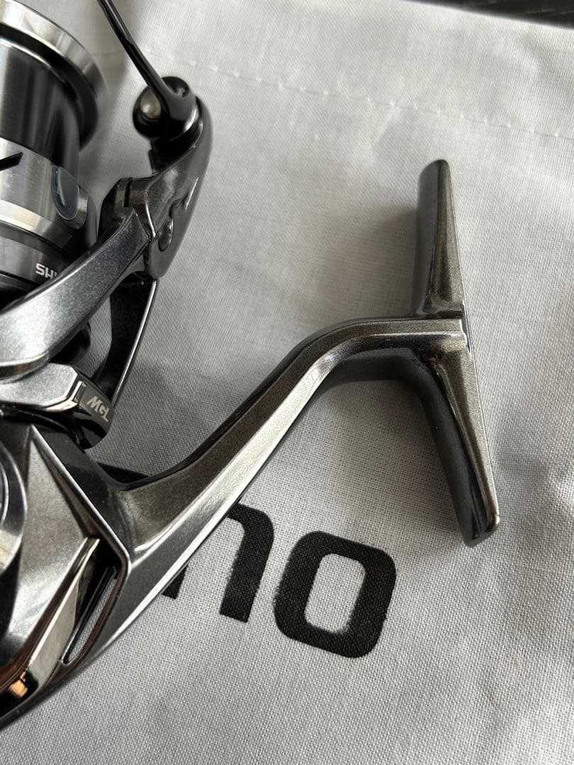 【最安・極美品】シマノ COMPLEX XR 2500F6HGスピニングリール