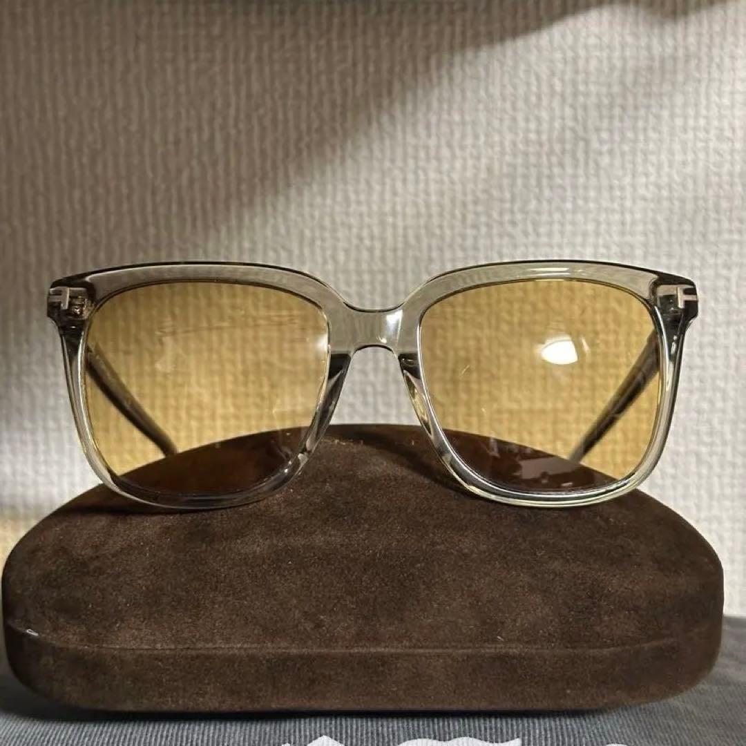 【定価6万】【美品】TOM FORD サングラス　ブラウン　ケース付き
