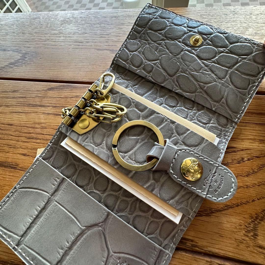 はゆひ　新品イルビゾンテ キーケースウォレット(web限定)