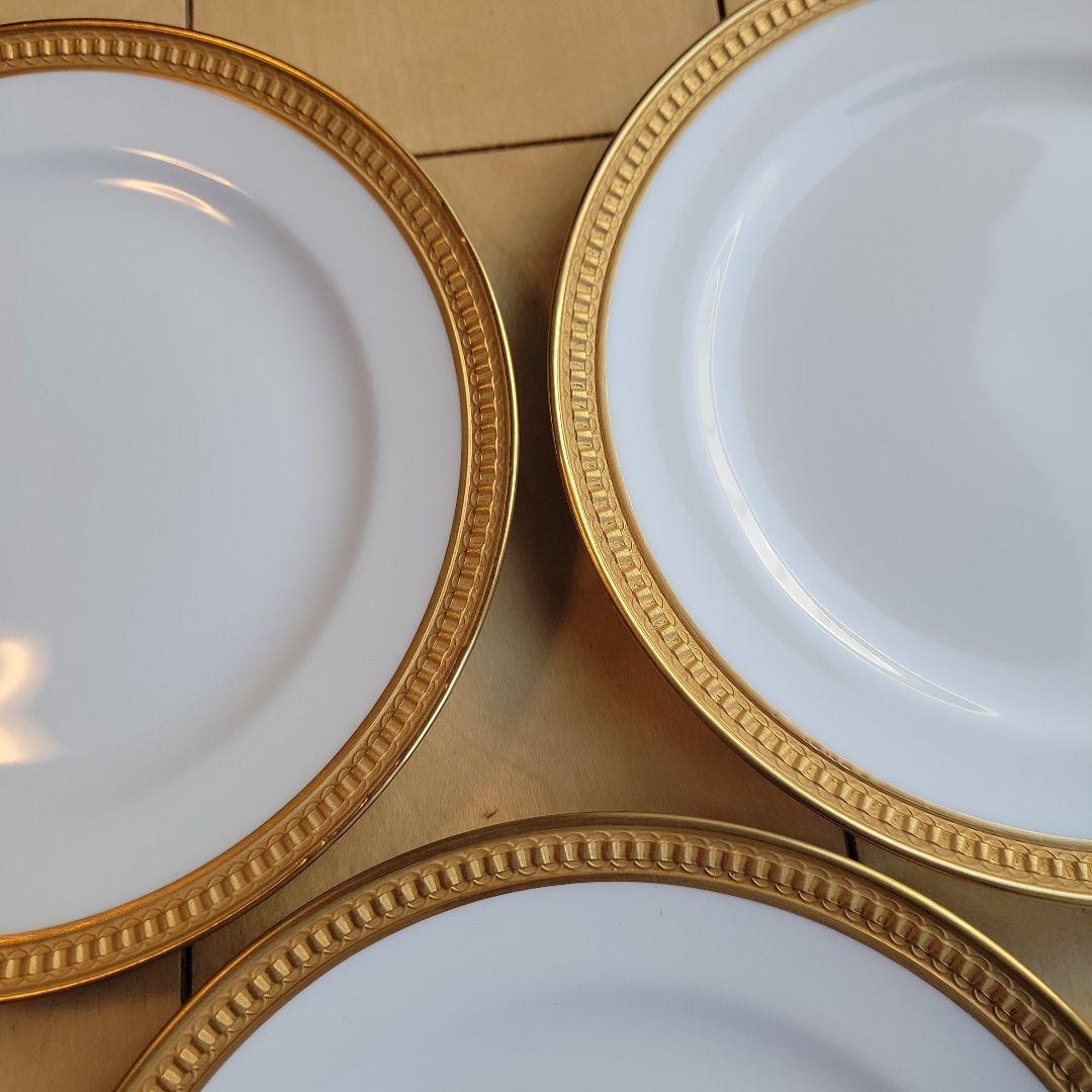 大倉陶園❹　クラウン　エンボス　ケーキ皿　3枚