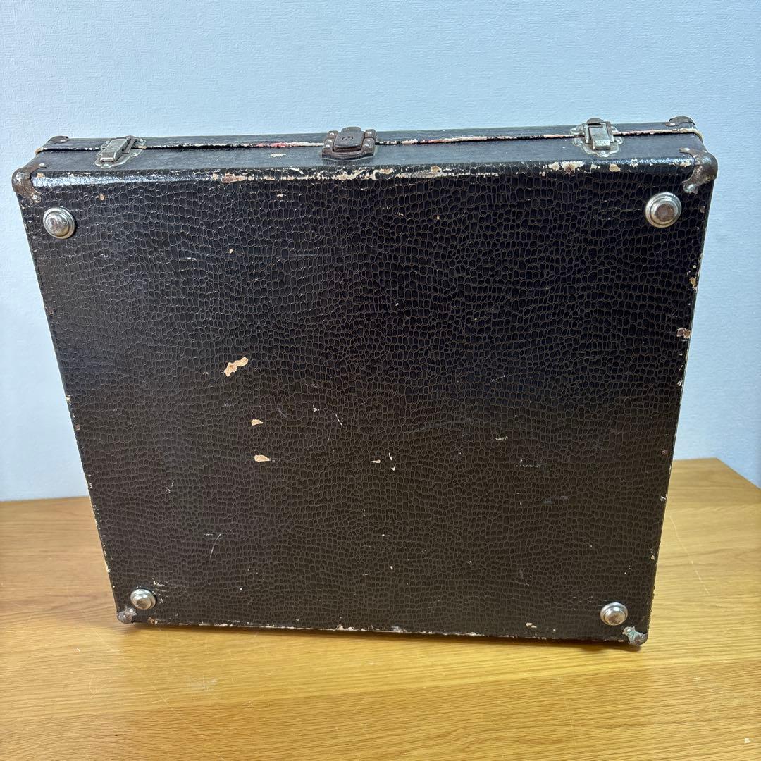 YAMAHA ヤマハ アコーディオン 32鍵盤 8905 ケース付　鍵無し