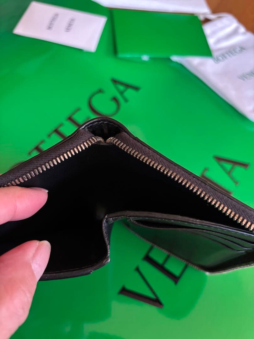 BOTTEGA VENETA 二つ折り財布 ブラック ボッテガ べネタ 訳あり