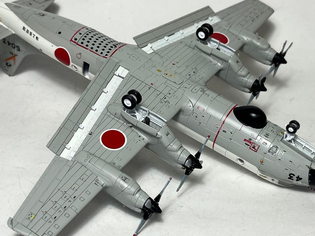 1/144 F/A-18A & 1/144 OP-3C （完成品）