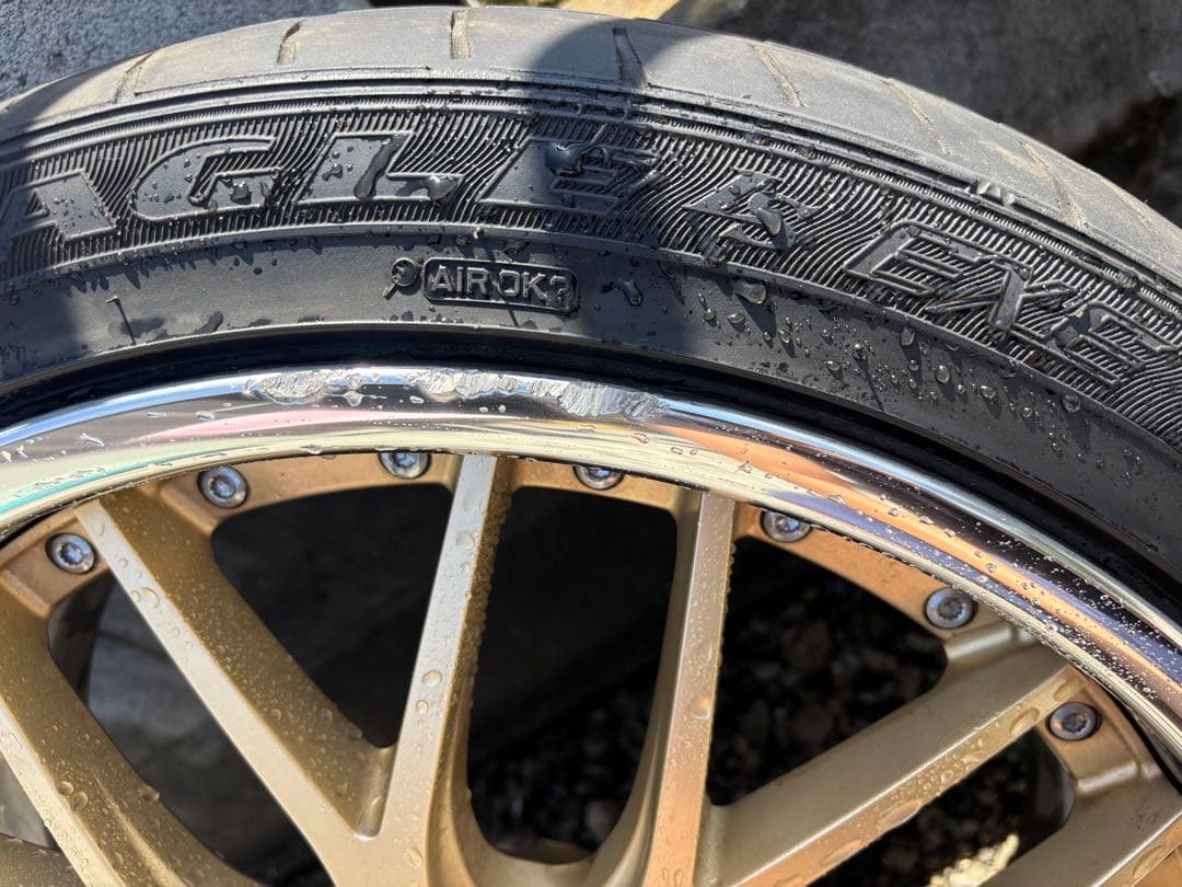 ウェッズ　マーベリック709M ゴールド