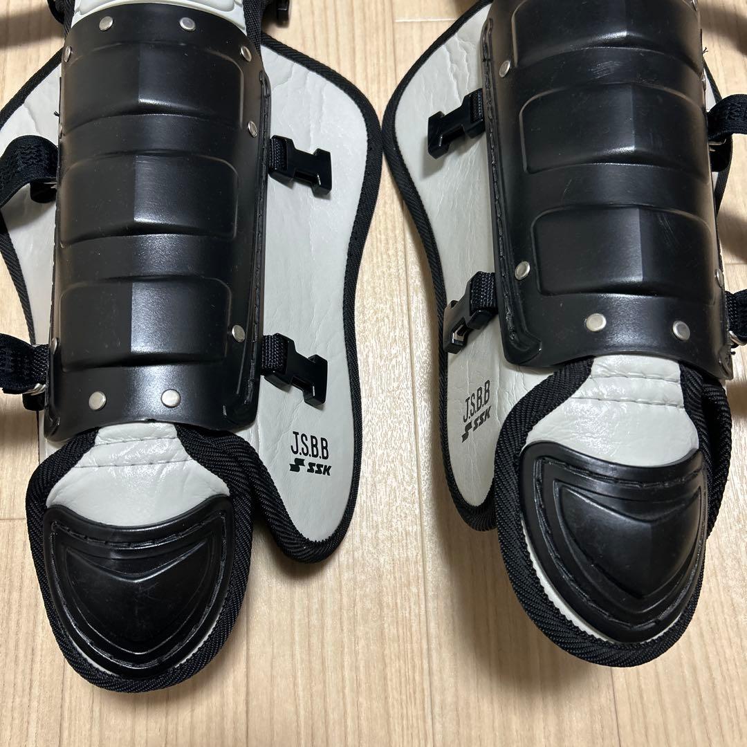 美品 SSK 少年 キャッチャー 防具 プロテクター レガース ２点セット