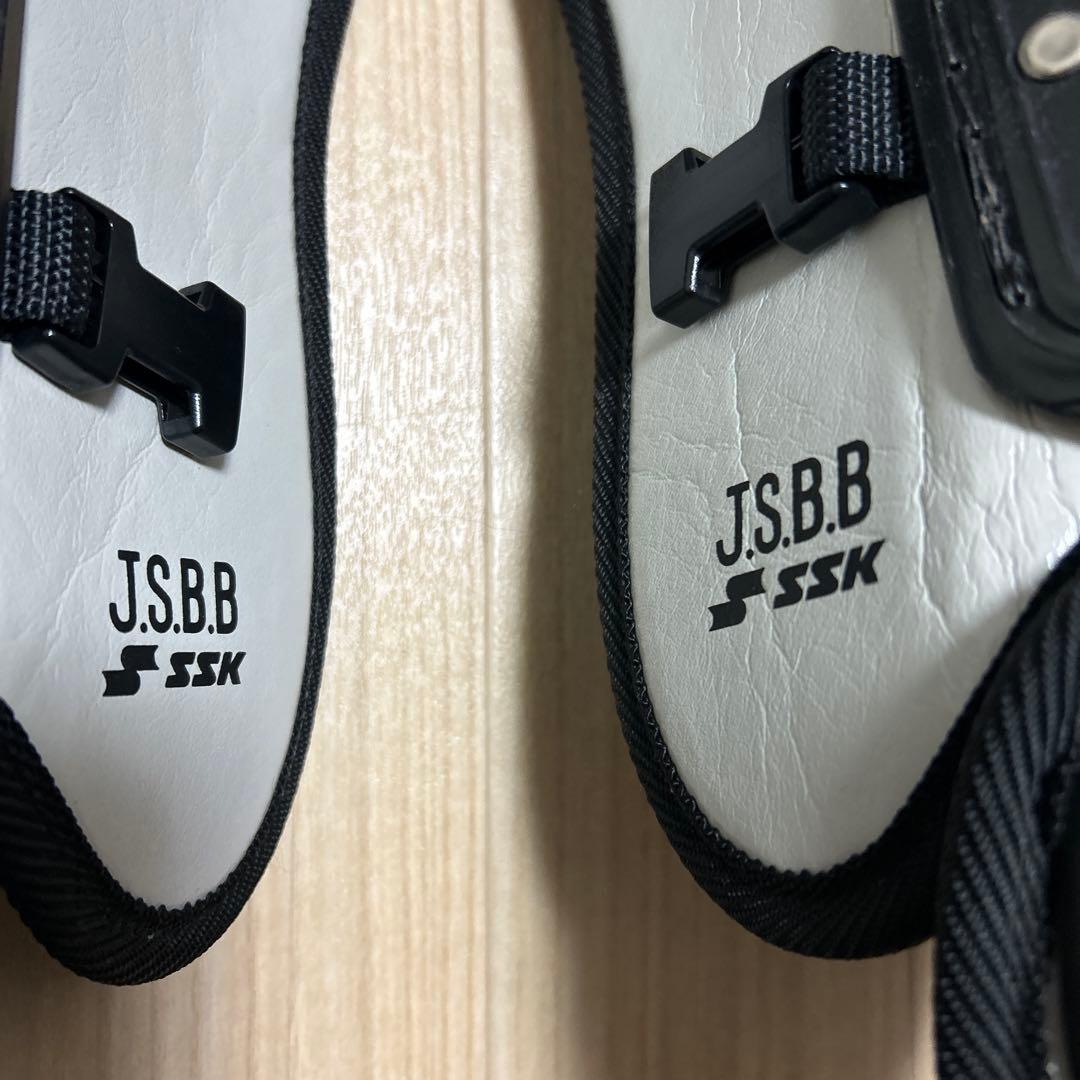 美品 SSK 少年 キャッチャー 防具 プロテクター レガース ２点セット