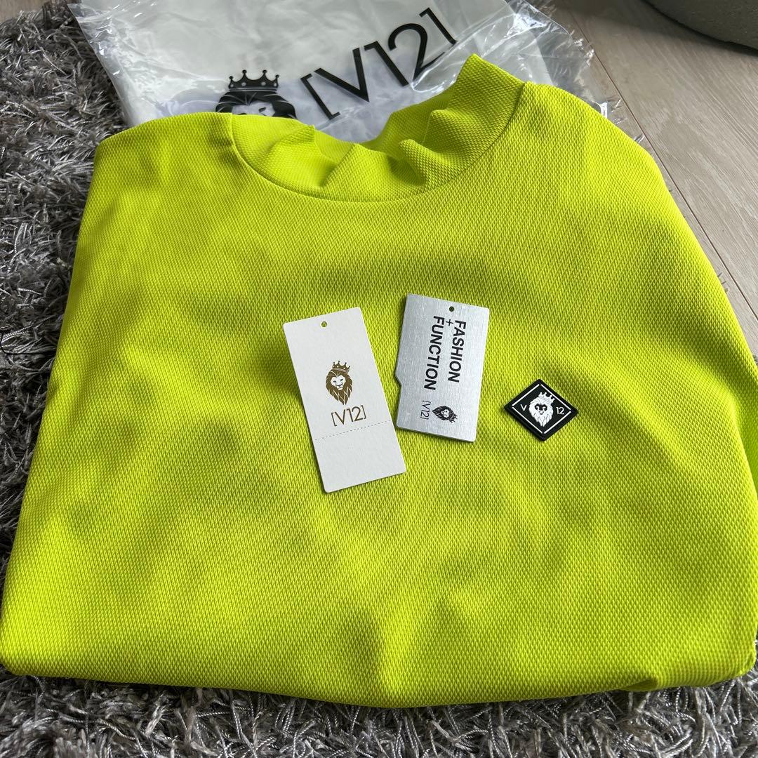 V12 モックネック