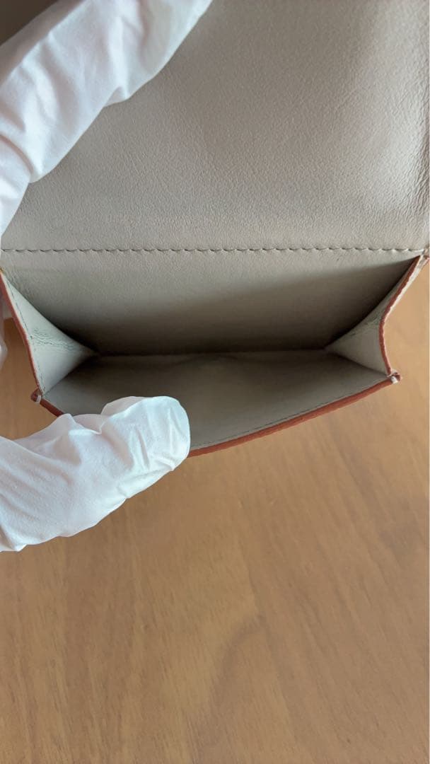 限定価格★LOEWE ロエベ 三つ折り財布 ライトゴースト コンパクト ミニ財布