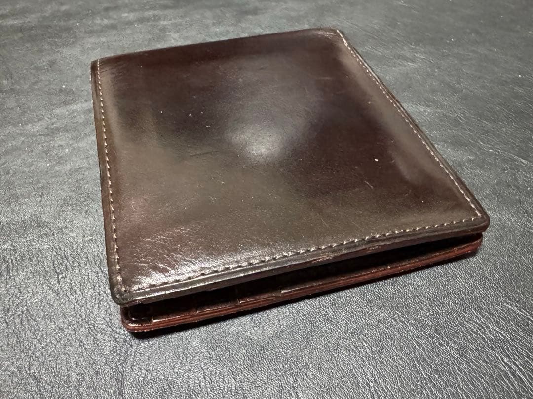 ガンゾ　GUD2　小銭入れ付き二つ折り財布