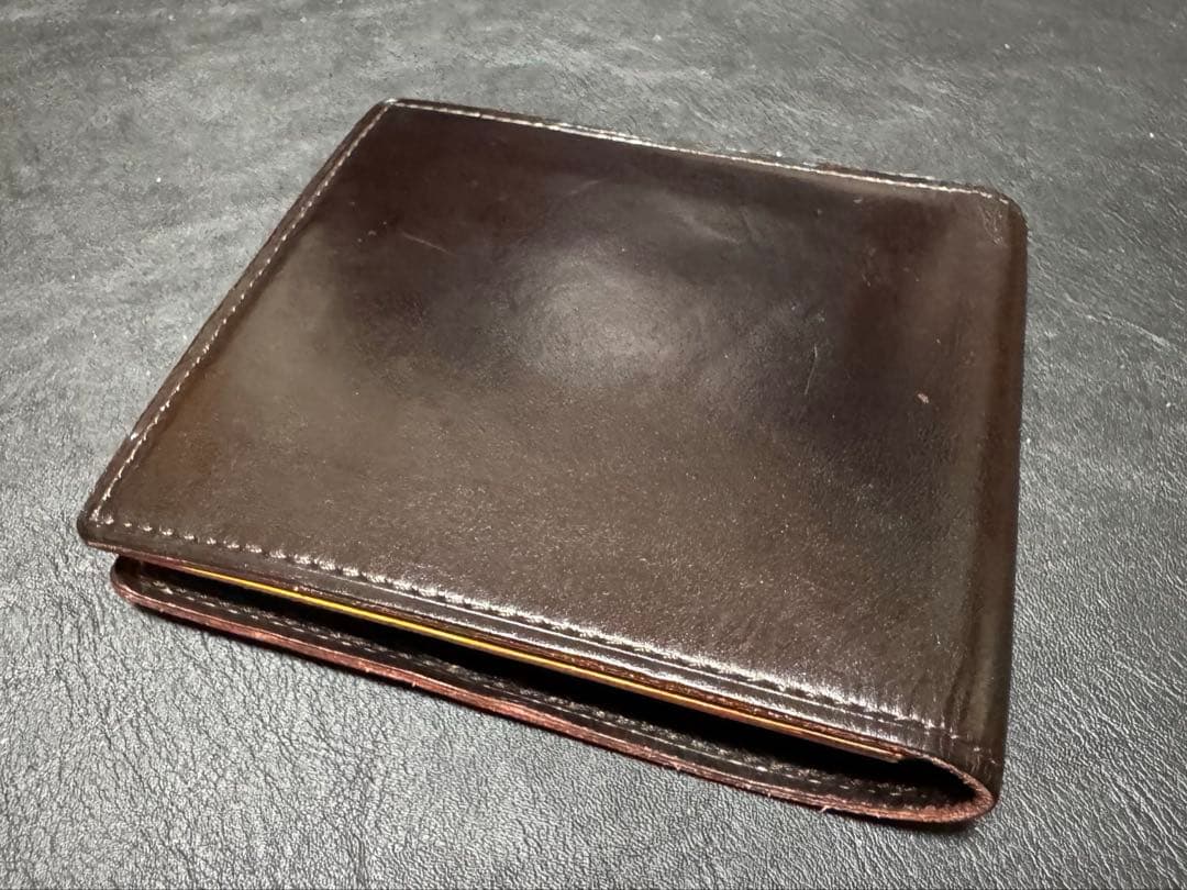 ガンゾ　GUD2　小銭入れ付き二つ折り財布