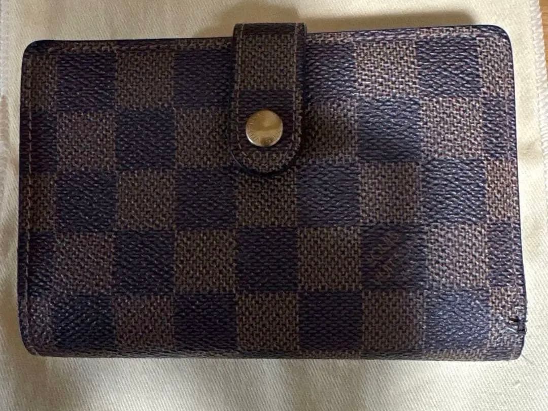 チェック柄レザー二つ折り財布