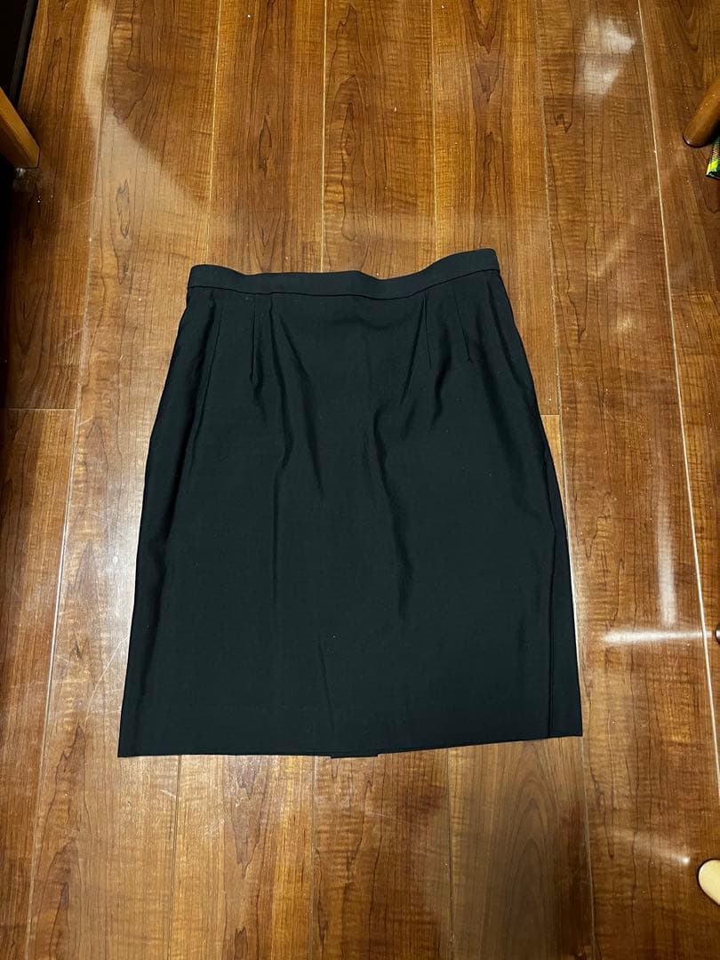 武庫川女子大学　スーツ　XLサイズ相当