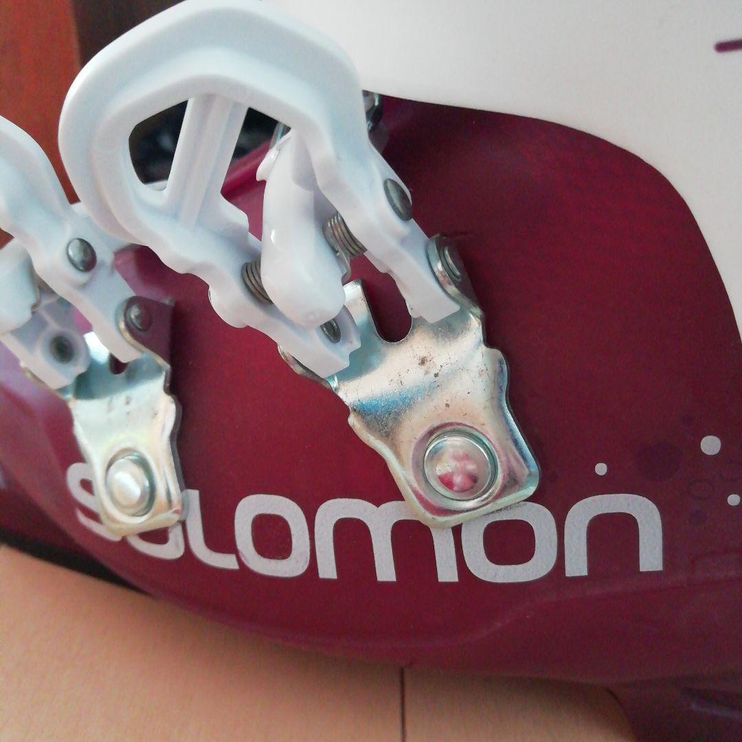 即購入可能　相談賜わります　SALOMON スキーブーツ　22-22.5