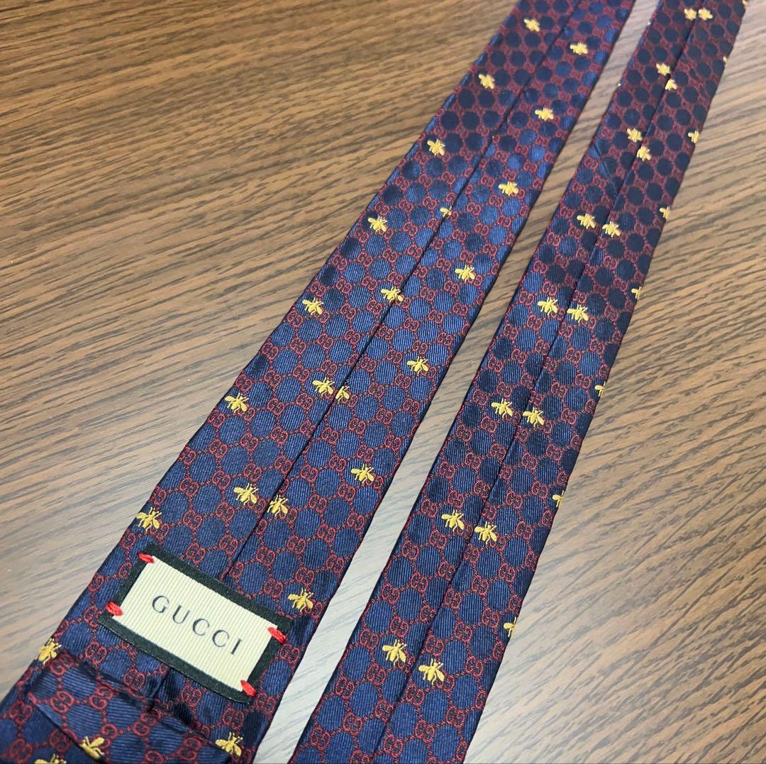 極美品 GUCCI ネクタイ GG柄 ビー総柄 ジャガード