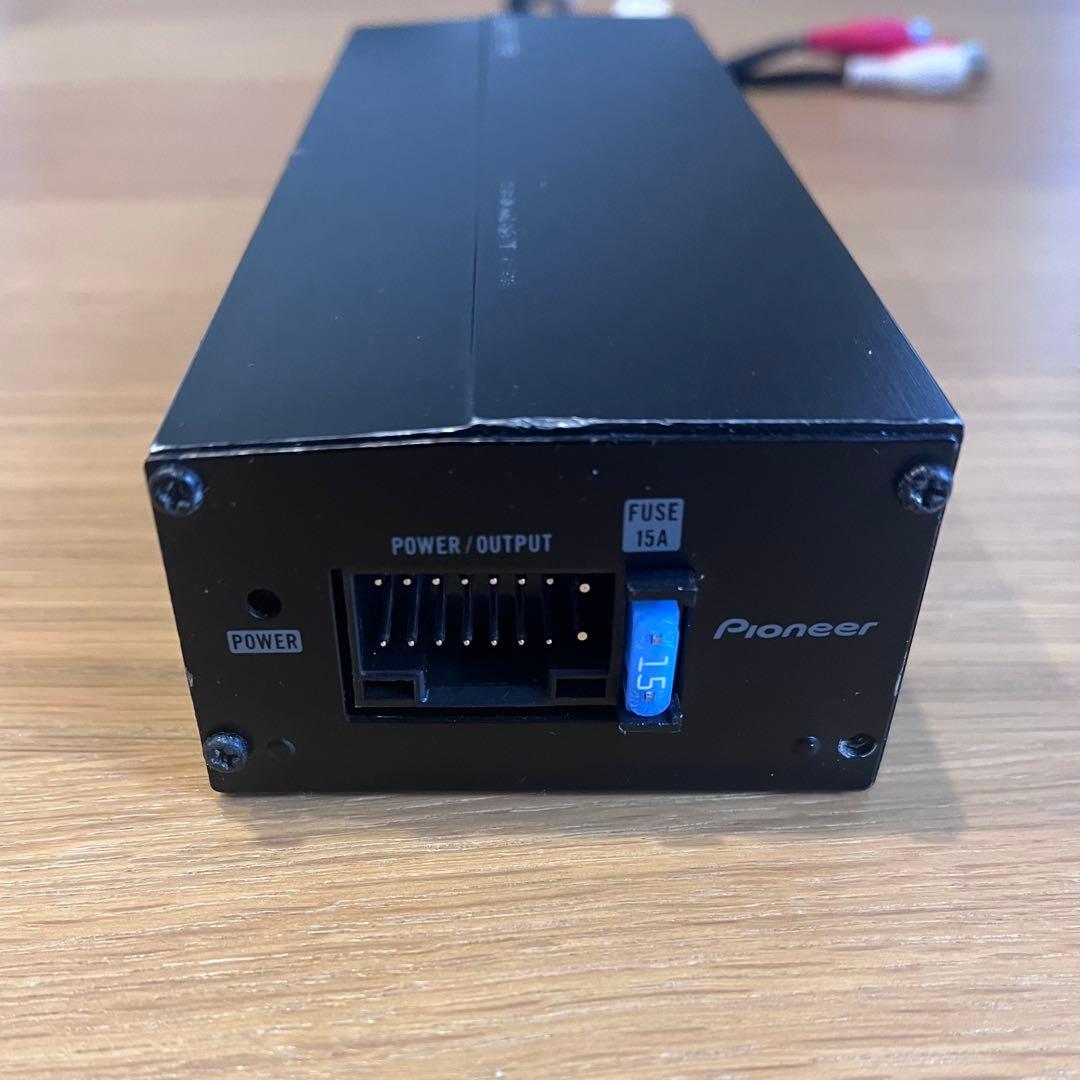 カロッツェリア パワーアンプ GM-D1400-2 100W×4